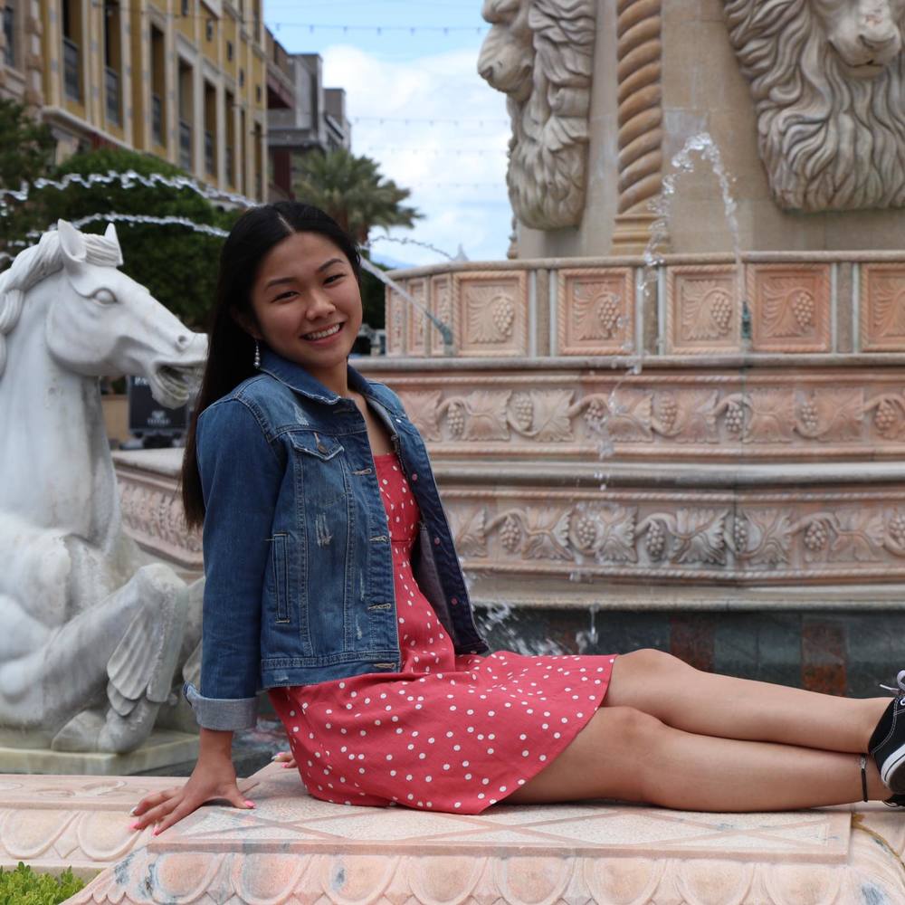 Meet your Posher, Alyssa
